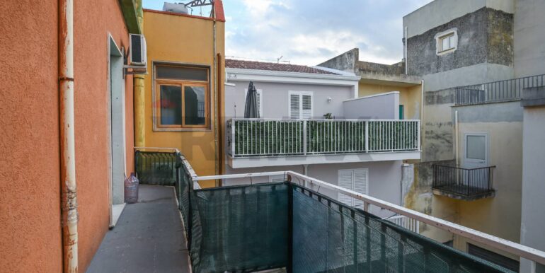 20251113161025-1000611-14