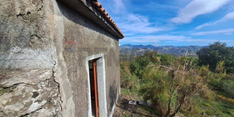 20251113181414-1000664-15