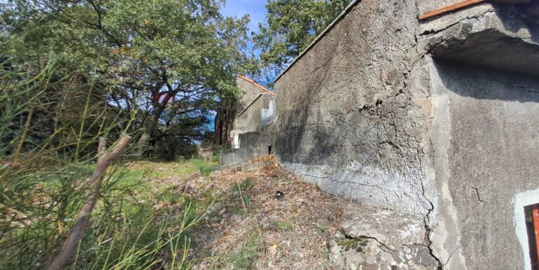 20251113181423-1000664-17