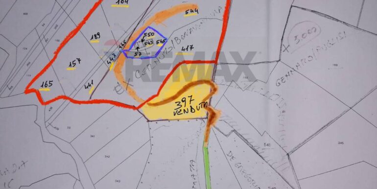 20251113203321-1000681-10