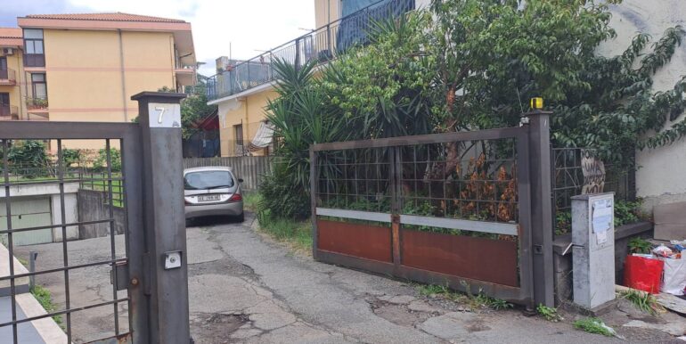 20251113213943-998466-15