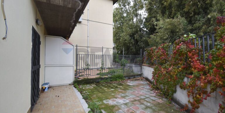 20251114182710-1000866-13