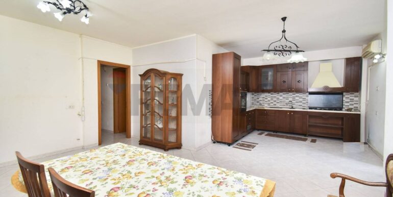 20251114182717-1000866-16