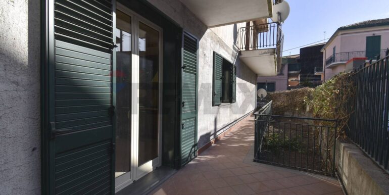 20251114183923-1000881-3