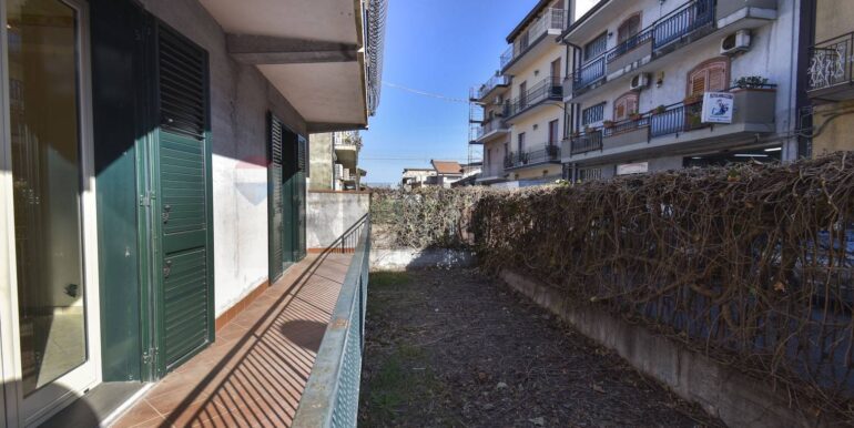 20251114183928-1000881-5