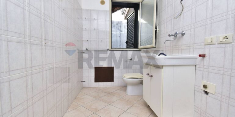 20251114183958-1000881-19