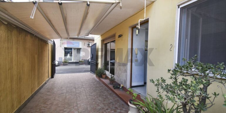 20251114185551-1000477-6