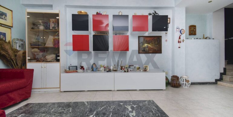 20251114185602-1000477-9