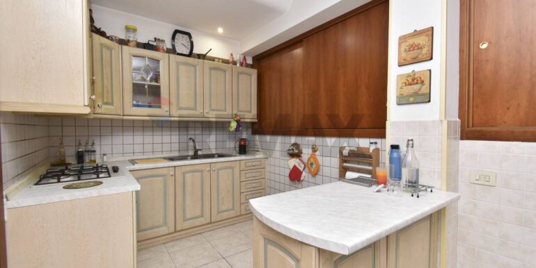 20251114185640-1000477-19