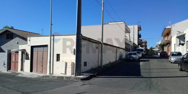 20251115112835-931551-3