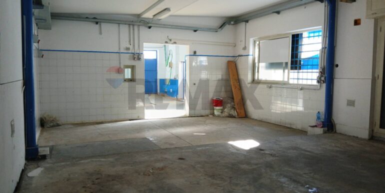 20251115112845-931551-6