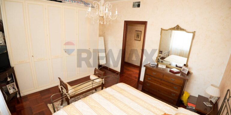 20251115185712-1000886-9