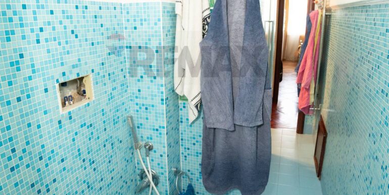 20251115185734-1000886-15