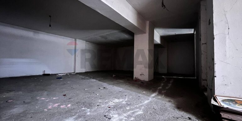 20251116181244-997879-7