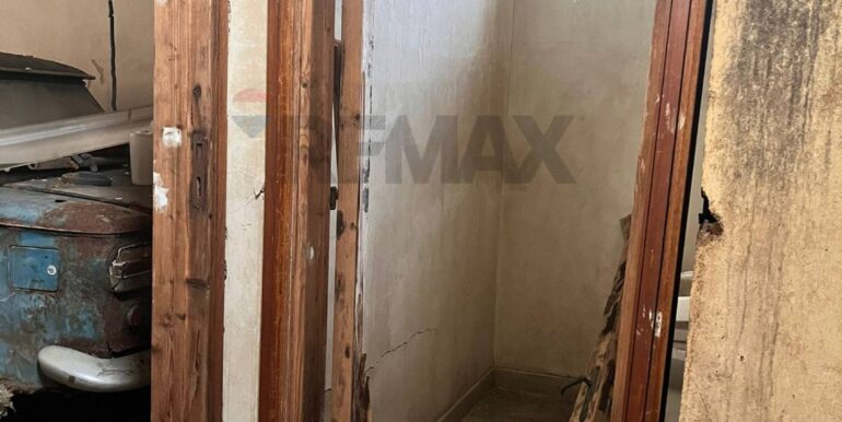 20251116181807-997846-4