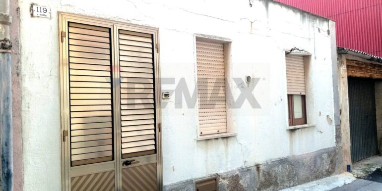 2025111690608-999913-11