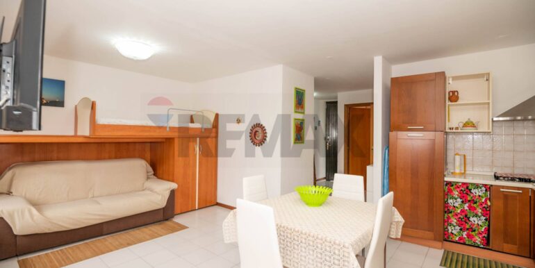 20251117161931-1001076-6