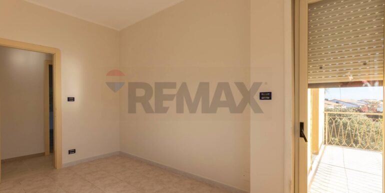 20251117171528-1001105-13