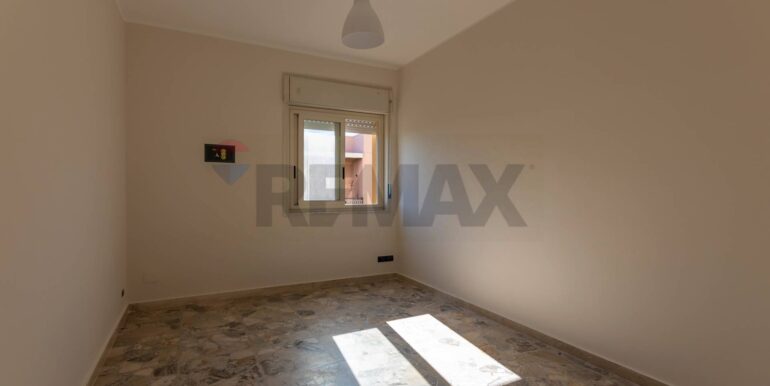 20251117171714-1001105-19