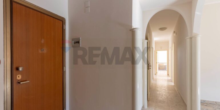 20251117172011-1001105-25