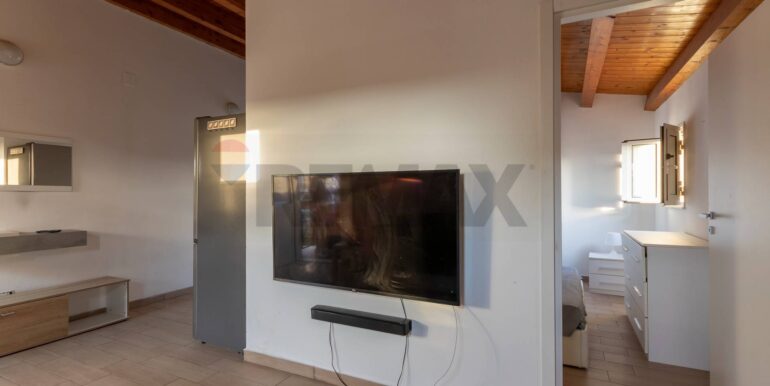 20251117173453-1001245-7