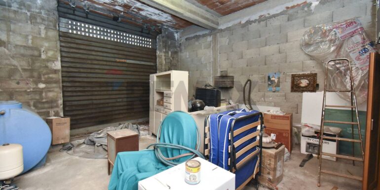 20251117173543-1001085-11