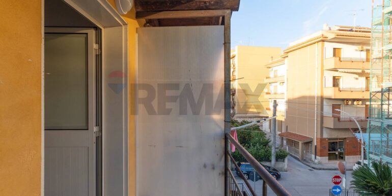 20251117173649-1001245-17