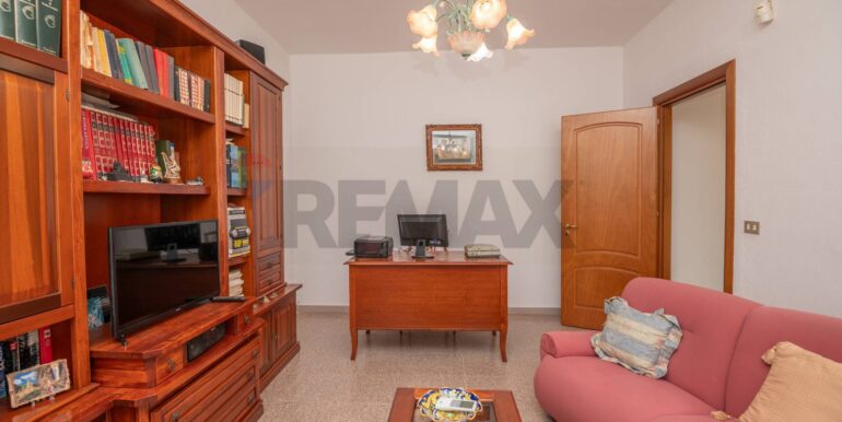 20251117195758-997150-12