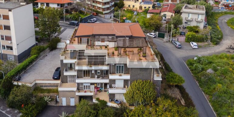 20251117200206-1001285-59