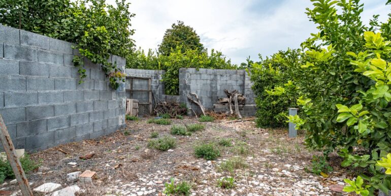 20251117211609-1001305-15