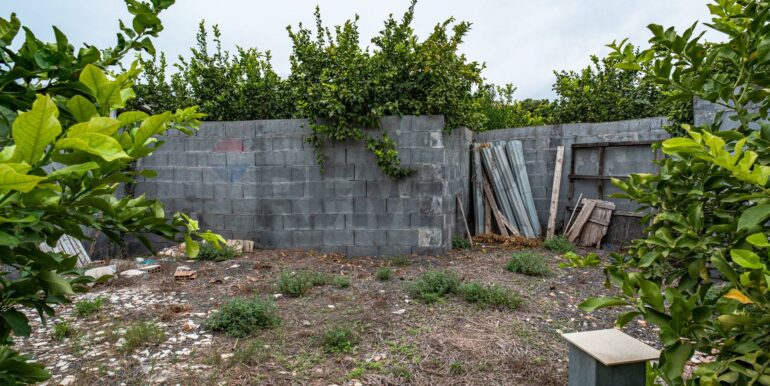 20251117211609-1001305-17