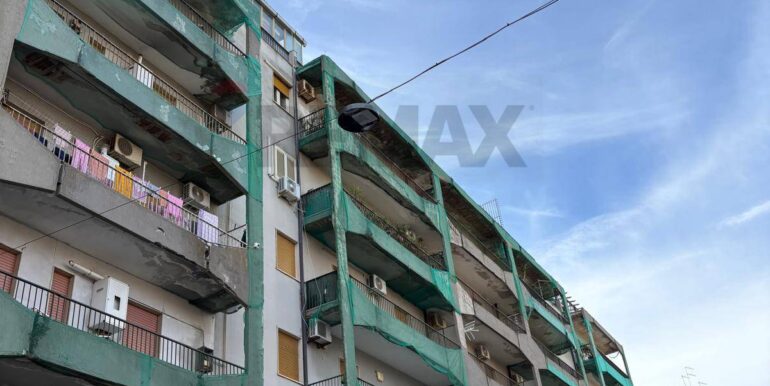 20251117211806-1001304-1