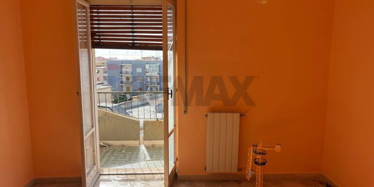 20251117211820-1001304-7