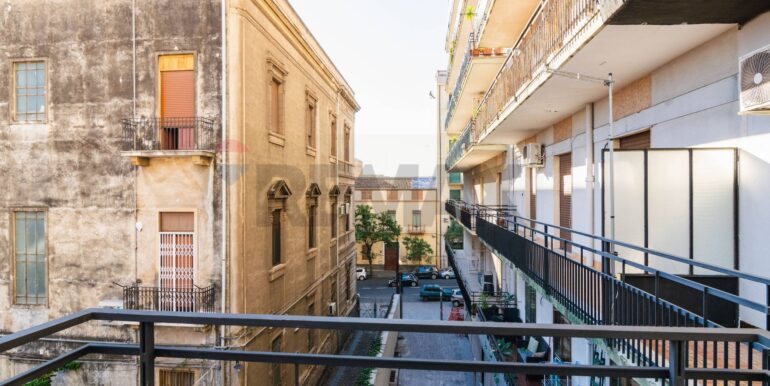 20251118100947-997249-16