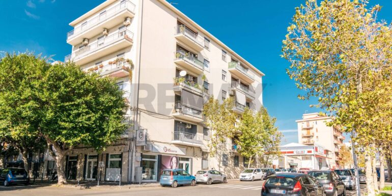 20251118101205-1001368-1