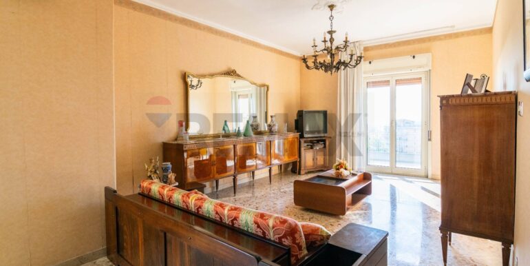 20251118101214-1001368-3