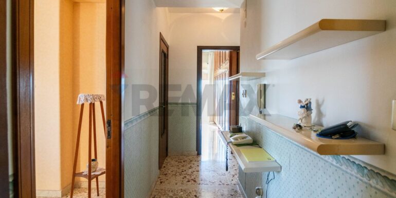 20251118101300-1001368-17