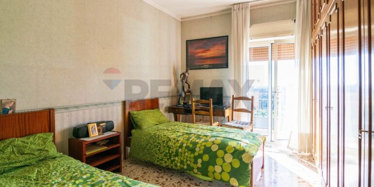 20251118101303-1001368-18