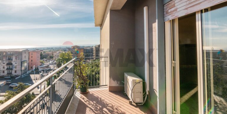 20251118101310-1001368-20