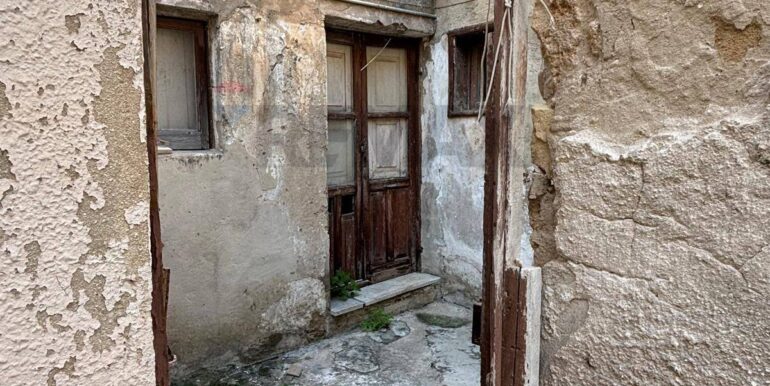 20251118110733-1001396-6