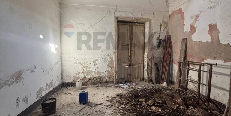 20251118110734-1001396-10