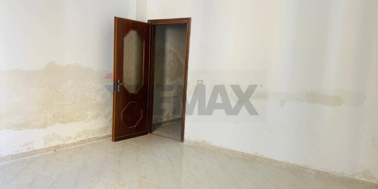 20251118110845-1001399-4