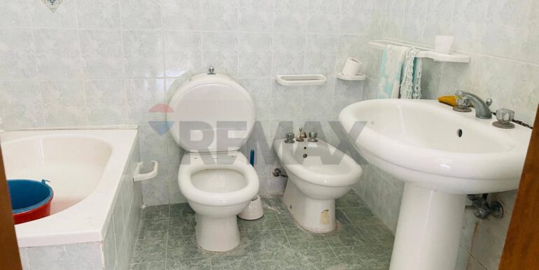 20251118110845-1001399-9