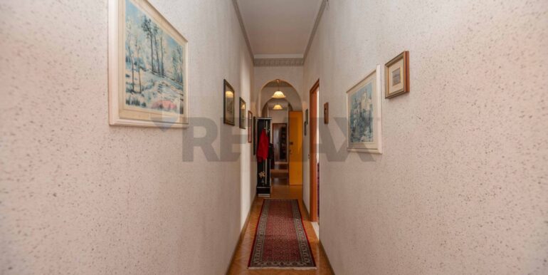 20251118113948-994094-17