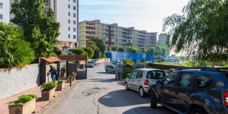 20251118120704-1001409-3