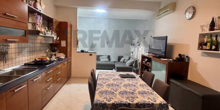 20251118120737-1001422-14