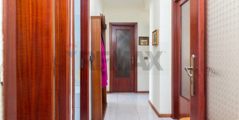 20251118120756-1001409-18