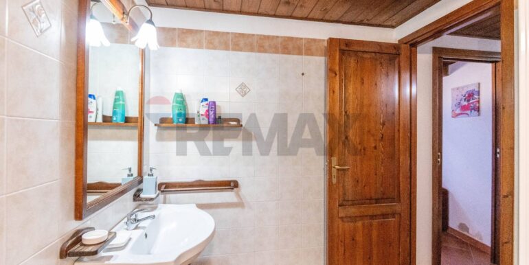 20251119111512-1000903-6