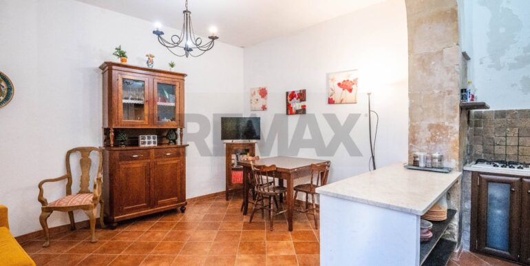 20251119111541-1000903-13