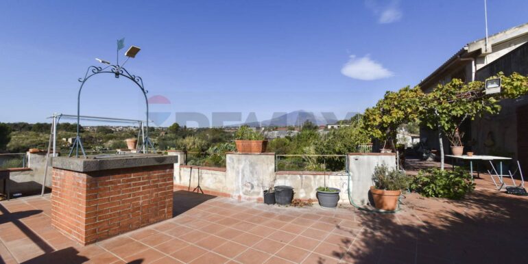 20251119120839-1002192-32